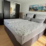 Cadras 14 Apartman Tinzen